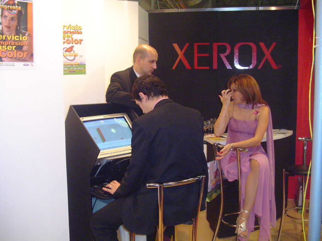 Expo 028